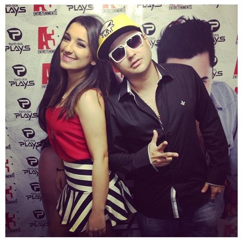 Vamos curtir os #PLAYS :) Curtam nossa Fan Page : http://t.co/JIT9XqGg (@CamyllaYasmin / @iguiinhoalmeida / @naandinhandrade / @carvalhodezza )