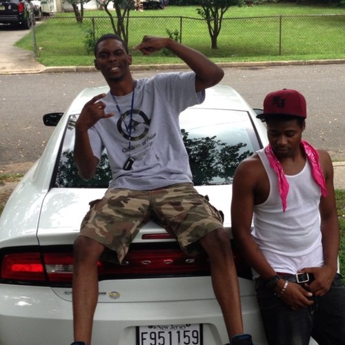 Asvp Arty Follow Me & My Bro @YgkaynoKellz #7HE Gettin To Tha Money
