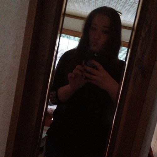 17 year old scottish lass who loves music and spending time with friends :) Instagram: EllieRenwick Tumblr: Itsellieherex Askfm: EllieRenwick