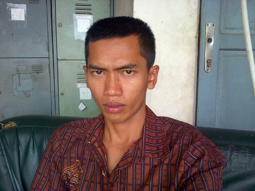 Baik banget suka menonong orang dan suka bnget ngasih rejeki orang