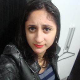 chata, irritante, mimada, antipatica, arrogante, carinhosa, mulher do @EminhoDaRafa