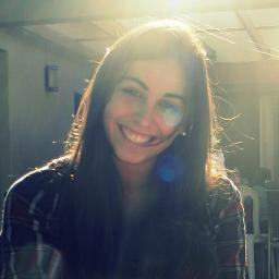 agosguido's profile picture. Adicta a los chocolates. Casada con mi cama. Amante de mi almohada.