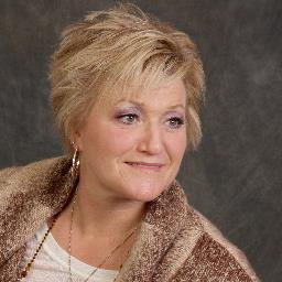 I'm a passionate and purposeful Independent Mary Kay Future Sales Director. Daily I have the opportunity to bless women.