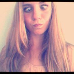 My bestieex iloveuPoppiixx@MrsCrazyx• Luna ♡♡