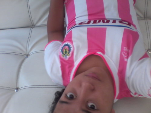 soy buena onda y amo el rap .hip -hop .reggae  y jugar soccer facebook [Carolina rojiblanca Perez Maldonado] (china)