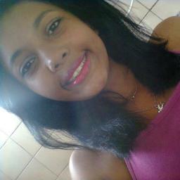 Sobre mim?
Eu não tenho nd a dizer☺☻♥
