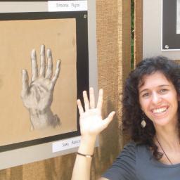 sariandart's profile picture. Midwife with a passion for Art