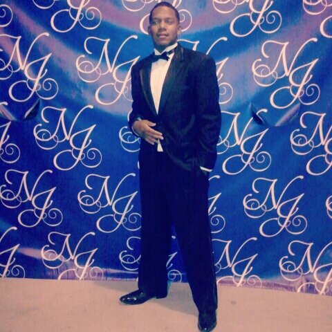 Dreamchaser :: KIK - frankies_life :: Athlete :: Single :: Gentleman :: Fayette Ware High :: September 6 ::
ShoutOut 4 ShoutOut