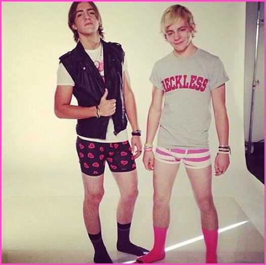 Do you know that band R5? Yea well I love them my instagram is @r5rocks21