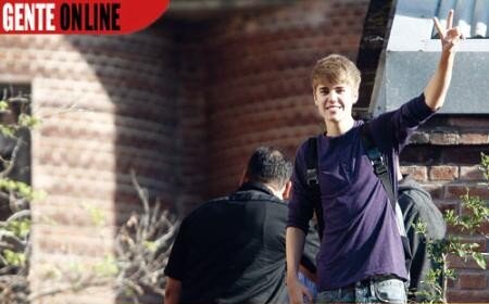 GolpeBelieber's profile picture. El nueve y diez de Noviembre, las veredas y calles que rodean al prestigioso Hotel Faena van a estar invadidas de Beliebers.