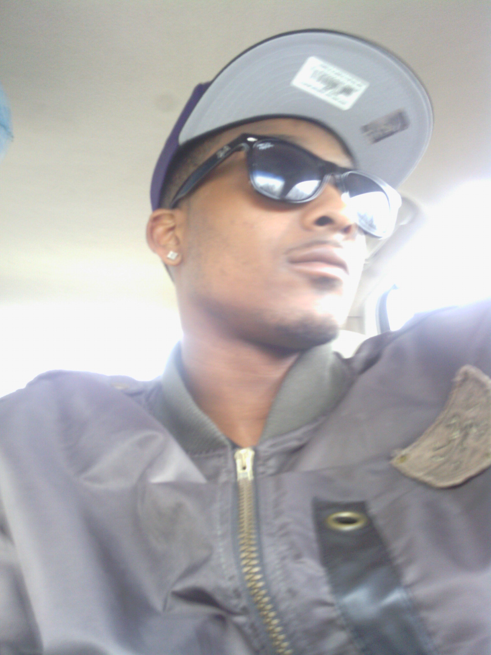 #Lifestyleamazing Gangsta and a Gentlemen#Grind is incredible, Hustle is on :50(Curtis Jackson)