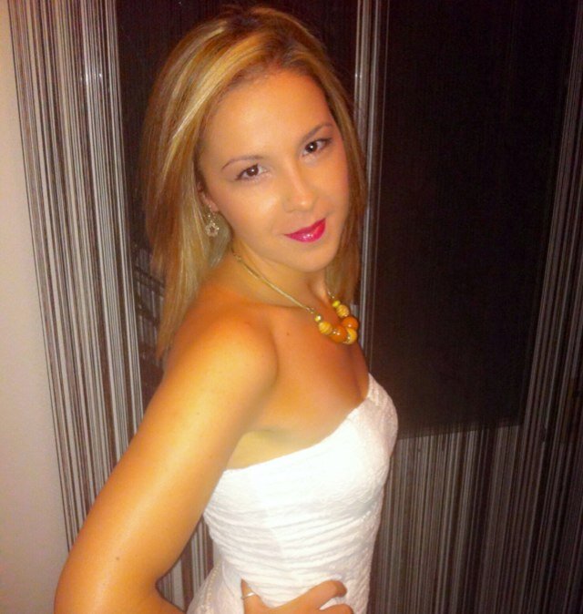 anapaulaung's profile picture. 