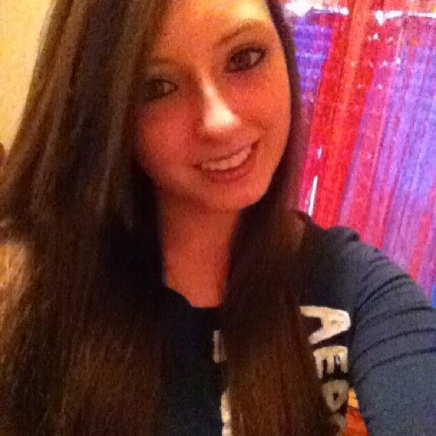 HollyLorraine5's profile picture. 