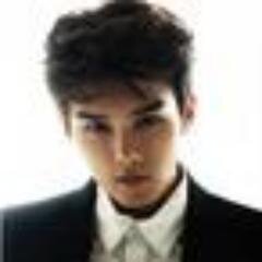 Annyeong!!
I'm RyeosomniaELF From Indonesia. I love SUPER JUNIOR.
Proud to be ELF.
Someone like you