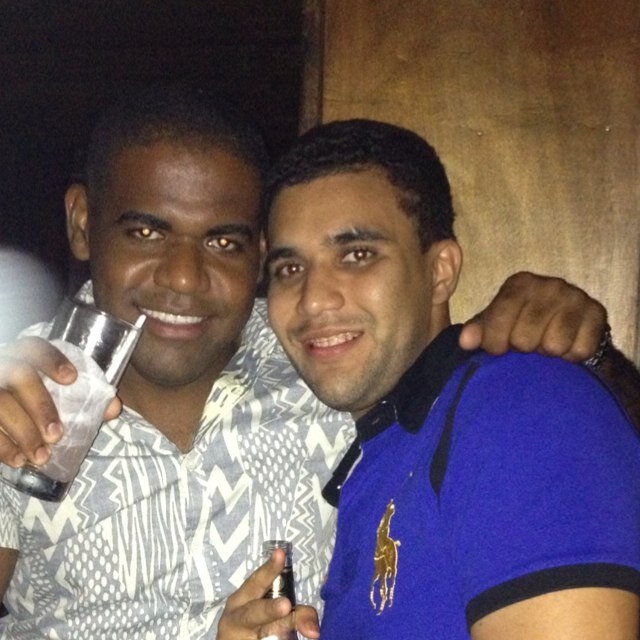 Enamorado de la vida y con un gran temor a mi Dios amigo de mis amigos y enemigo de los chisme y de las malas vibra