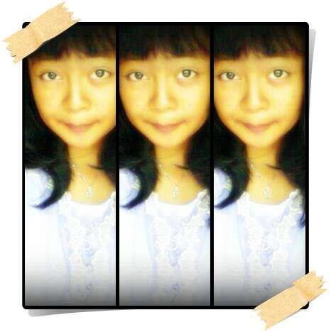 •SMP Negri 32 Samarinda (IX C)
•Samarinda.28 Februari 2000
•Aku syg km ... Hari ini , esok , dan slama.nya ... ☺