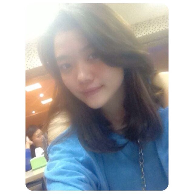 ayuputriprtw's profile picture. 