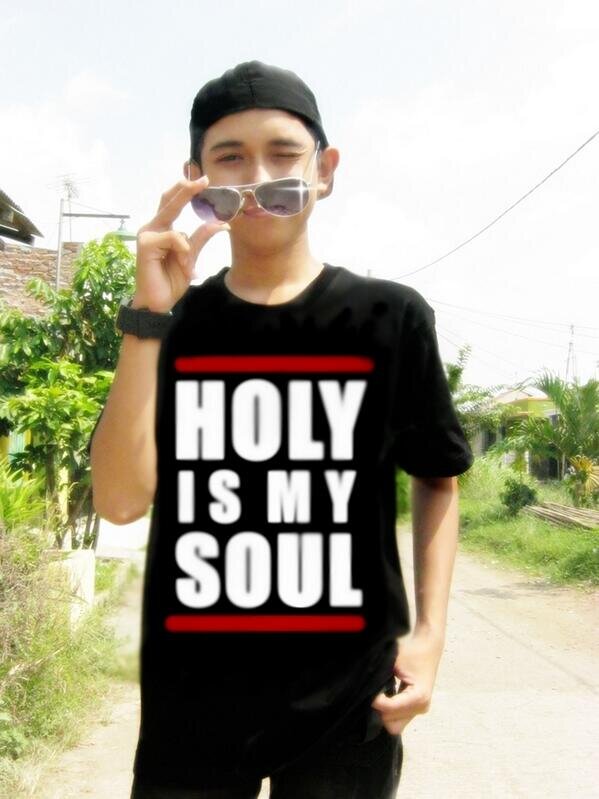 i don't know what my future holds, but i'm hoping you're in it{}Muhammad Rahmadi is mysoul♥♥310713(っ˘з˘)っ
