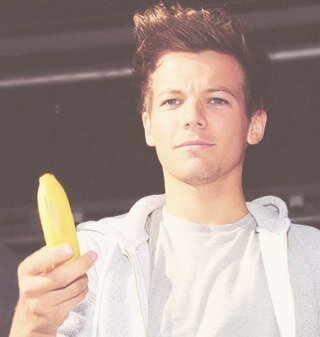 YOU JUST GOT A FRICKING FREE FOLLOW SO GO FOLLOW MY MAIN @horanshunicorn or its mean of you haha