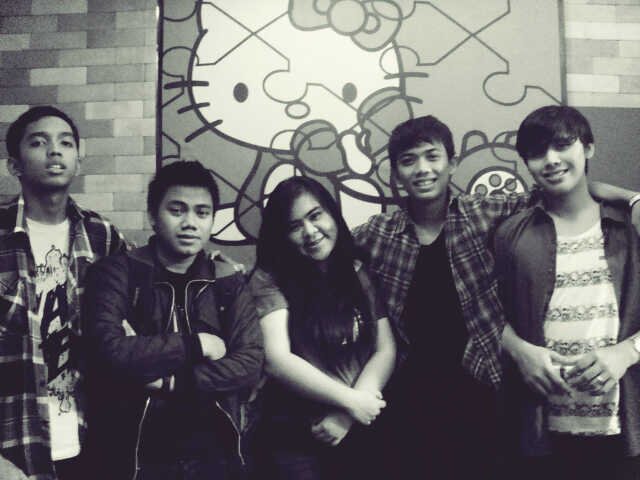 PFPband's profile picture. Pop-Rock Altv band from Jakarta,we are @kevin_akbar77 @revanrg @sellaserlia @syarifwartabone @alfathtorres09 Cp: 081313313696 (mawar)