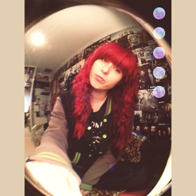 I like heavy music, Tumblr and Austin Carlile.