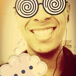 O lado Escuro de Alguém ?! / Aquariano / Ex — Narniano / #Beta \0/ #ClubeFollowBack @ClubeFollowBack