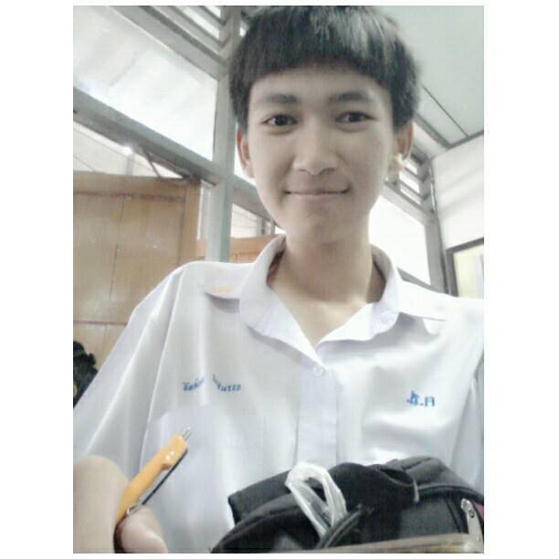 เป็นโรคติดต่อ (ติ่งเกาหลี) จากโน๊ตบุ๊คเก่าๆ ของเพื่อน