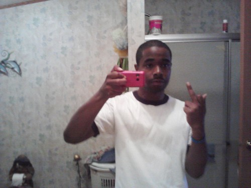 slicker than a can oil gurl who u think u foolin