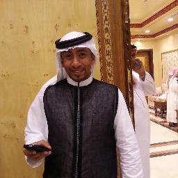 اعشق الهلال ومانشستر يونايتد ومتابع للريال واحب الفكاهه والتواصل مع الاخرين ويسعدني كل من يحب ان يطور نفسه دون النظر للاخرين