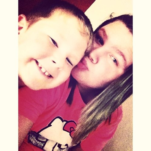 Hi my name is isaiah, im seven, & really cool, so follow me ☺