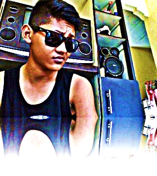 Hidup itu mnynagkn. Bula gatal. Ya. Garuk (y)