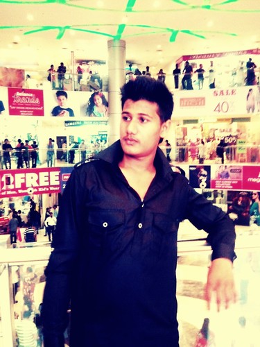 sakky99's profile picture. 