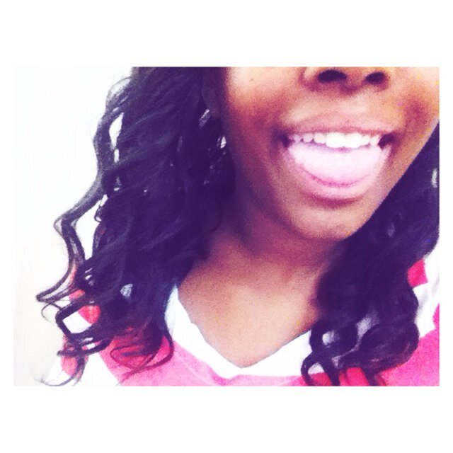 Hey ! You Should Follow Me, Cause I Follow Back