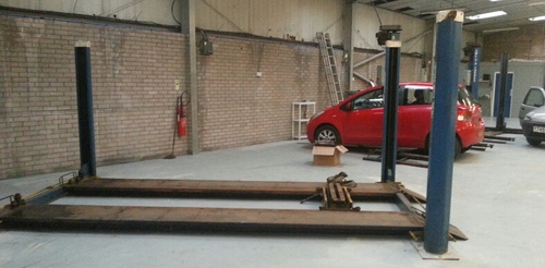 dunelm_garage's profile picture. 