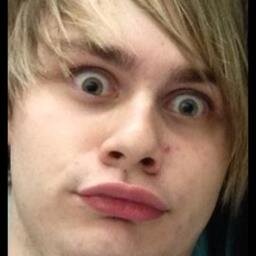 Don't give up, One day it will say Michael Follows you :) If you want a DM to Michael tweet me @NarryNerd_