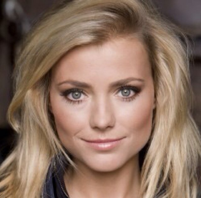 Alle weetjes over Gigi Ravelli / Lorena Gonzalez