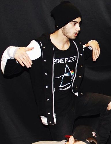 que gay ele é fã do one gayrection