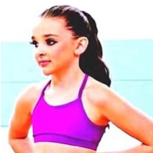 Hey dance moms fans!Ever need help gaining followers? Just ask us for help and we will help!!