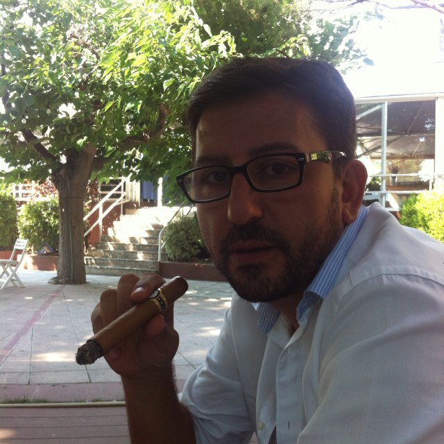 jadzet's profile picture. Vivo en el paraiso.