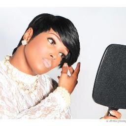 CEO OF DIVALICIOUS BROWZ AND MAKEUP BAR. I WALK BY FAITH AND NOT BY SIGHT. I MAKE ALL THINGS BEAUTIFUL. I AM A MAKEUP ARTIST.  COOKIEMAKEUPDIVA@GMAIL.COM
