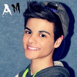 Fan de @abrahammateomus y nada mas