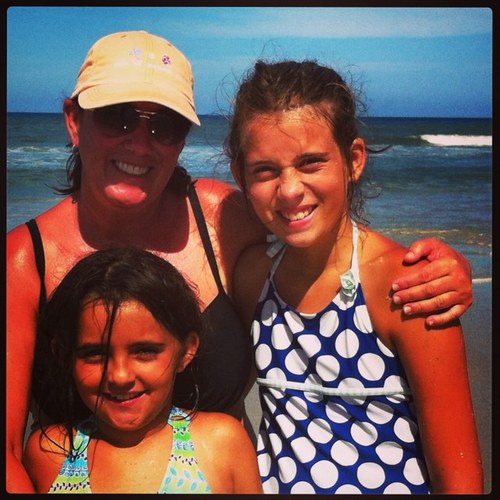 Love my family, my pets and have best job ever as a pet sitter = fullfillment and completeness.
