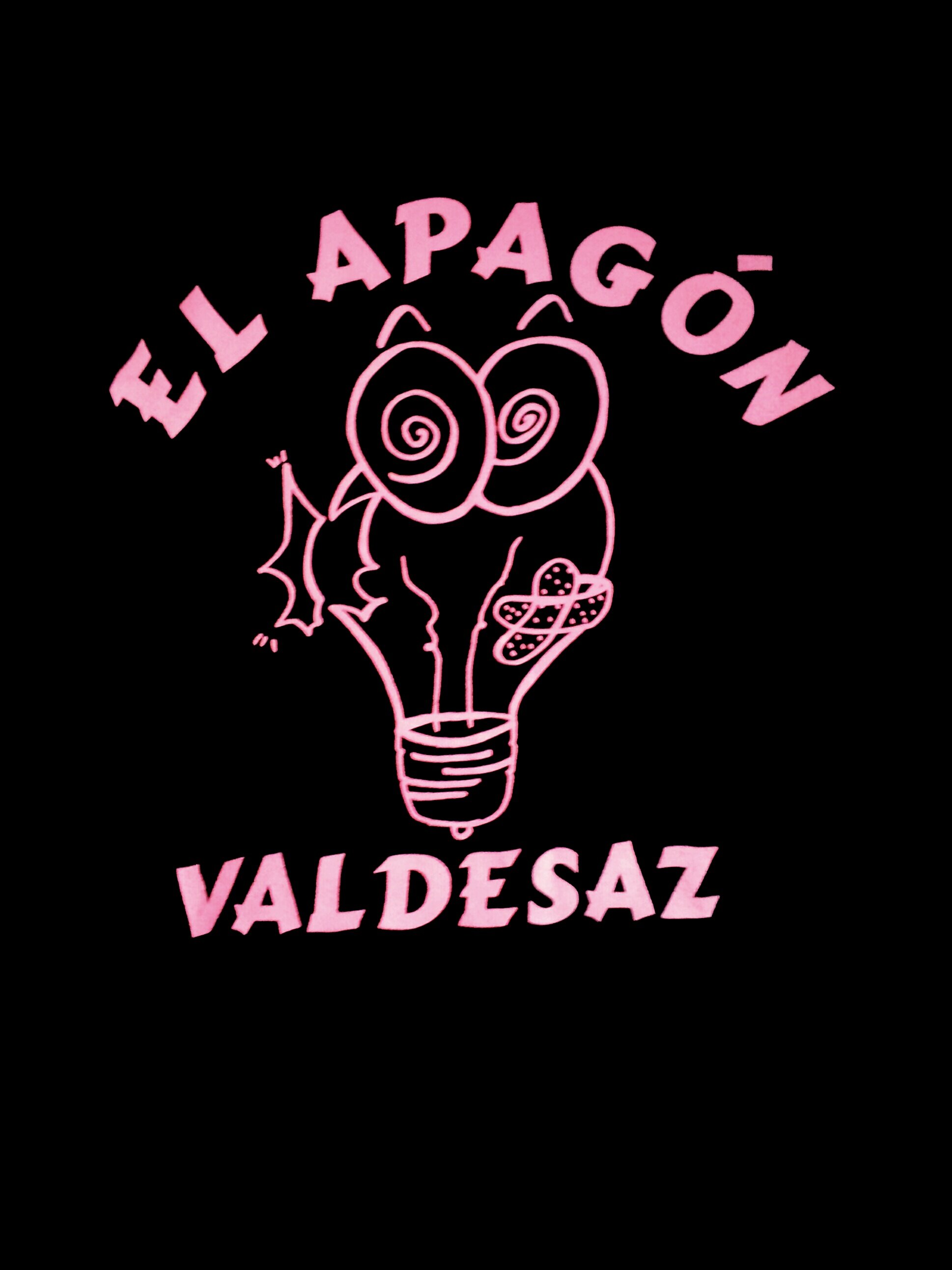 La peña El Apagón ya tiene Twitter oficial!!!! A LO LOCOOOO CHAVALAAAS!!! ;)
