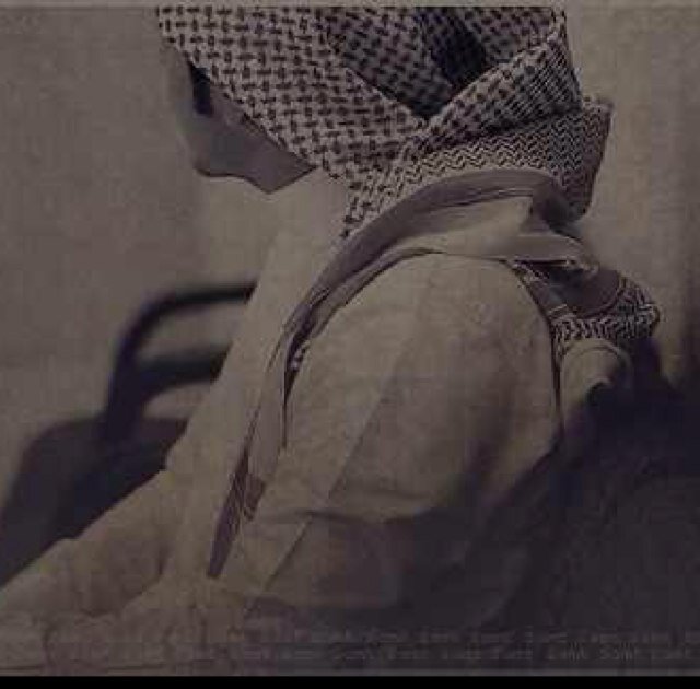 (بكالويوس اداره اعمال جامعه الامام)................... تٌـدٍريِ وٌشُـ فُـرقُ آلَيِوٌمً عٌنِ آلَعٌآمً لَآزٍلَتٌـ آوٌلَ بًيِتٌـ وٌآخِـر قُصّـيِدٍهّـ.