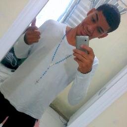 A vida me ensinou a nunca desistir, nem ganhar nem perder mais procurar evoluir ♪