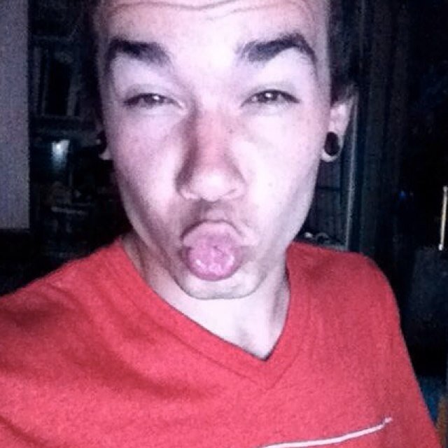 WLzhuo's profile picture. 喜欢好看的🦶