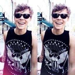 ☀☀☀never give up your sunshine will follow you soon i PROMISE please dont ever give up☀☀☀