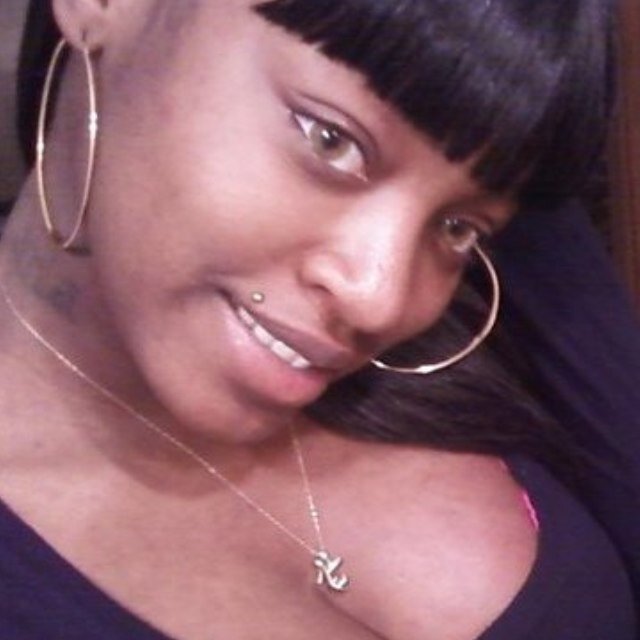 CarlaCarlethA's profile picture. 