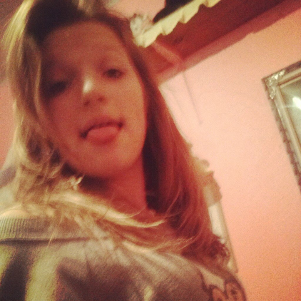 meu me ame so isso u.U rs