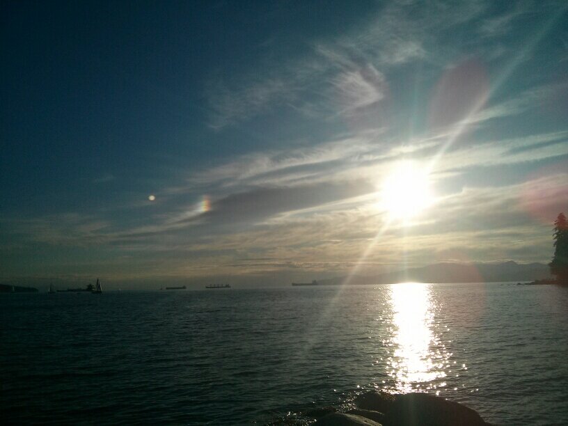 Web entrepreneur, SEO, Marketing, eCommerce, Surfer, Photographer, vancouverite, Canadian.